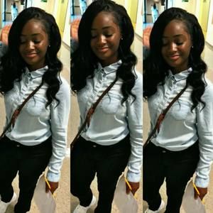 Meet your Posher, Yavette